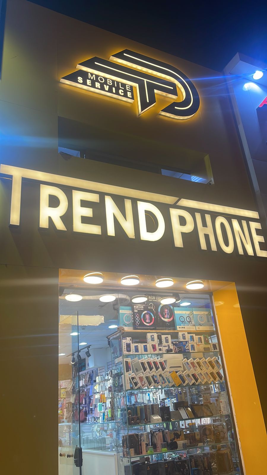 trend phone